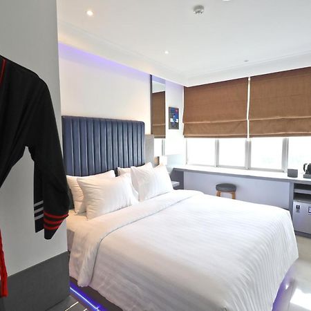 Hotel Moritz Biz Gandaria Giacarta Esterno foto